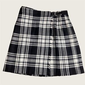 100% Wool Woolmark Black and White Plaid Wrap Skirt, Size 14